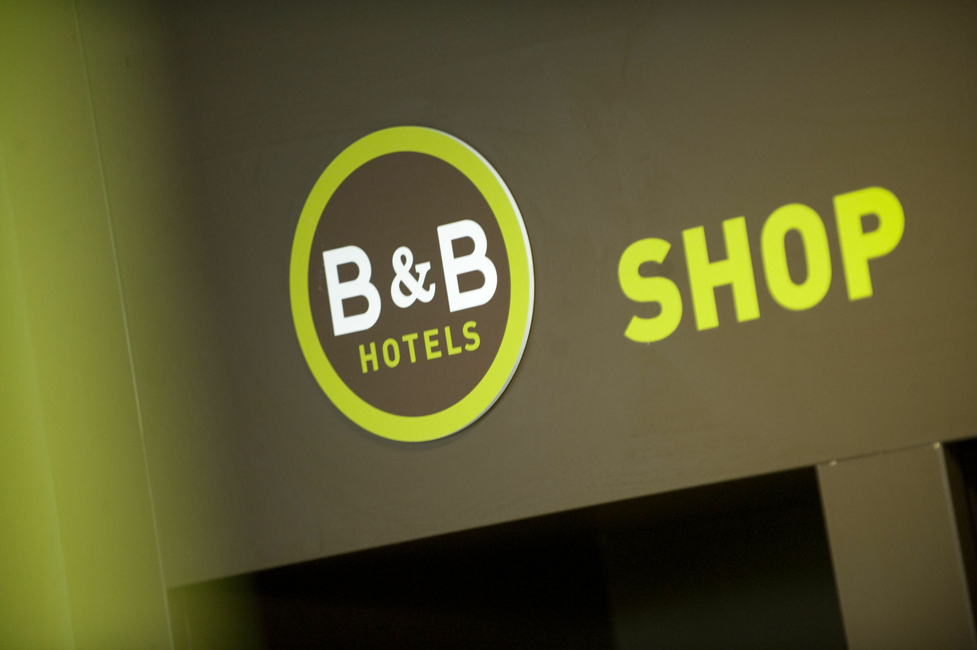 B&B Hôtel Hyères Dış mekan fotoğraf
